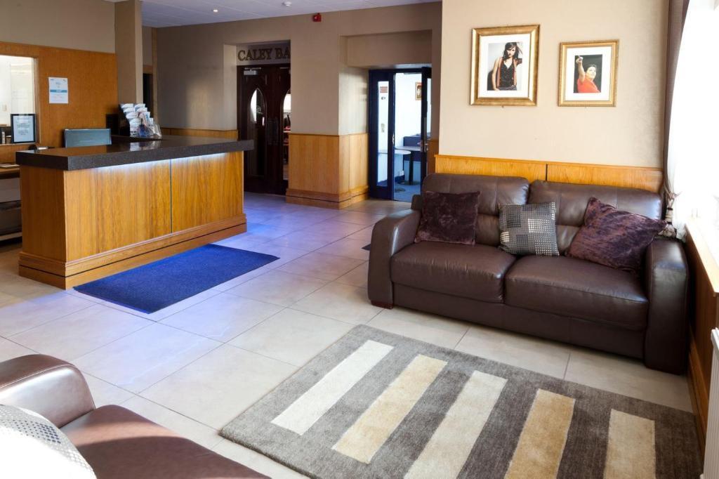 Caledonia Hotel Rosyth Zewnętrze zdjęcie